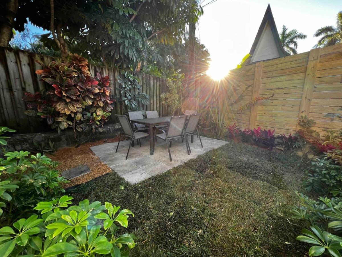 Charming 2 Bedroom Apartment In Victoria Park Fort Lauderdale Exterior photo