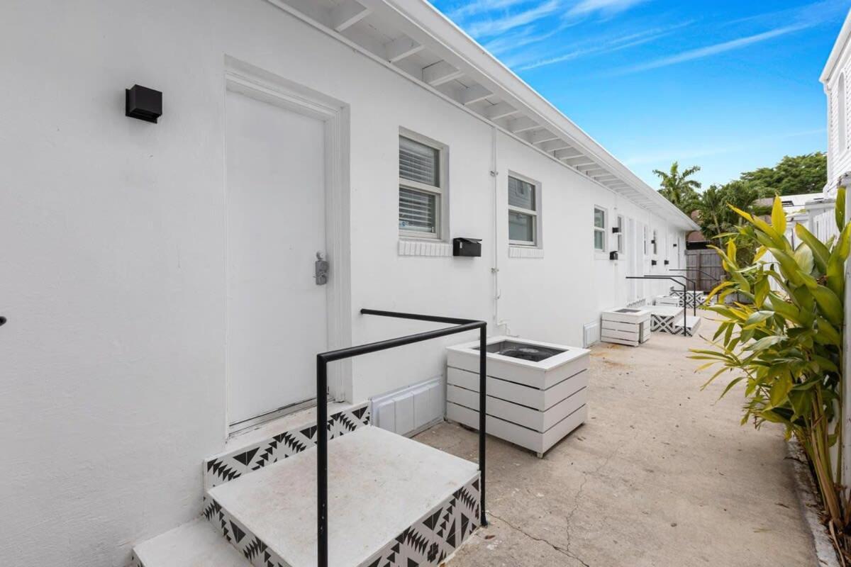 Charming 2 Bedroom Apartment In Victoria Park Fort Lauderdale Exterior photo