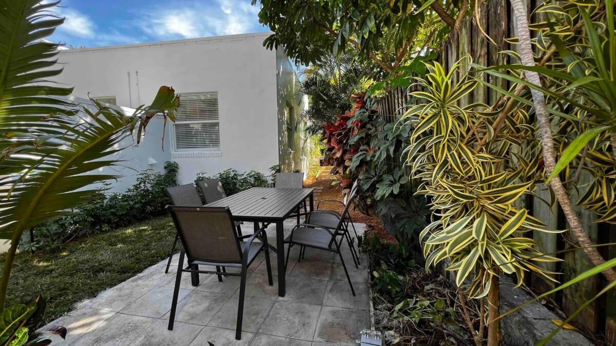 Charming 2 Bedroom Apartment In Victoria Park Fort Lauderdale Exterior photo